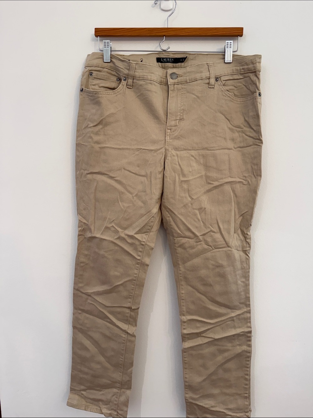 Lauren Ralph Lauren Straight Leg Jeans in Beige